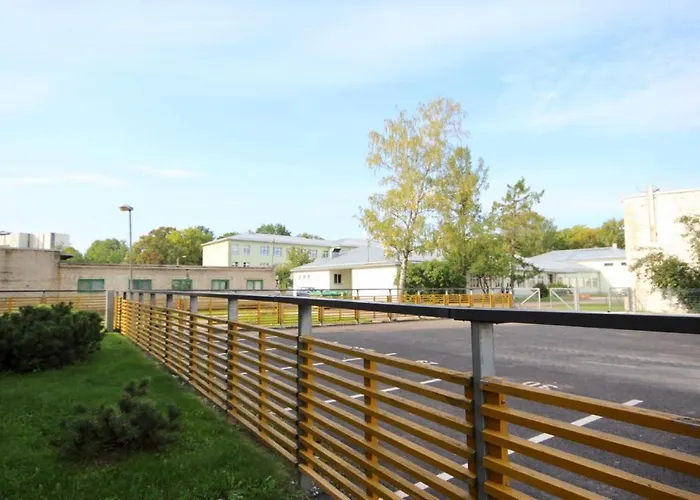 Cozy Flat With Side Baltic Sea View 페르누